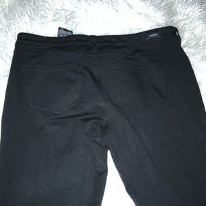 Liverpool black Madonna legging